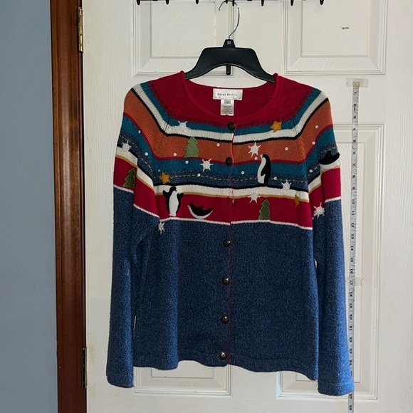Susan Bristol Sweaters - VTG-Susan Bristol-M-Christmas, penguin, embroidered,button-down Cardigan sweater